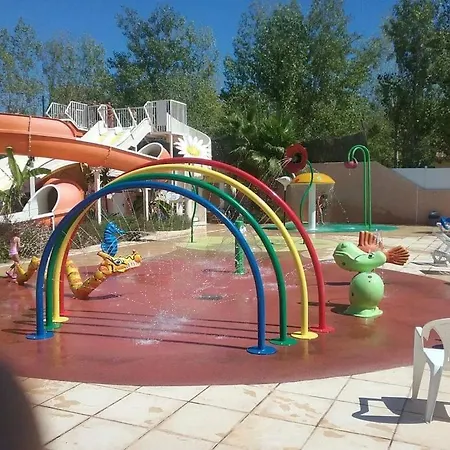 Camping Les Sables Du Midi Campsite *