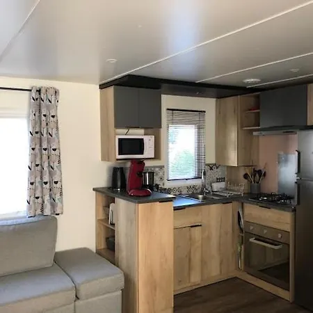 Campsite Camping Les Sables Du Midi